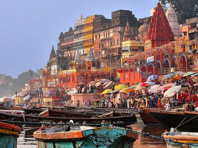 Varanasi Ghats & Ganga Aarti