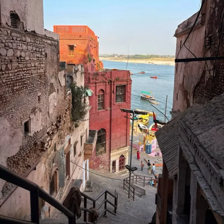 Varanasi Ganga Aarti & Boat Tour